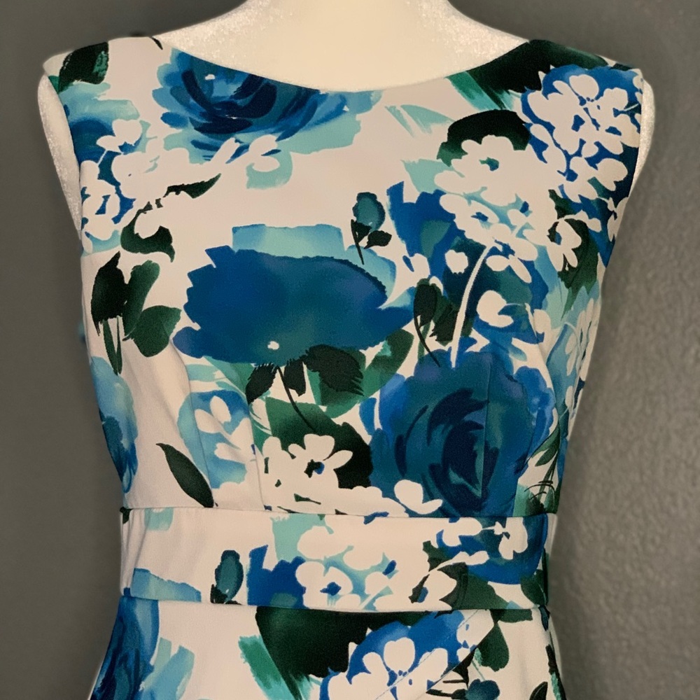 Blue Floral Boat Neck Slim Fit Mini Dress- Size 4 (Small)- Dressbarn